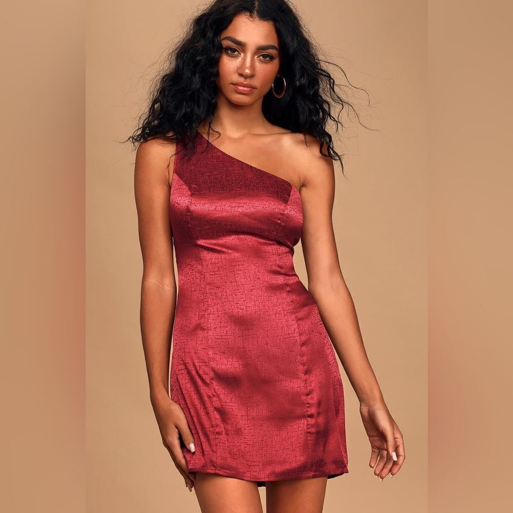 Lulus Lisette Burgundy Red Satin One-Shoulder Mini Cocktail Dress Size Small NWT